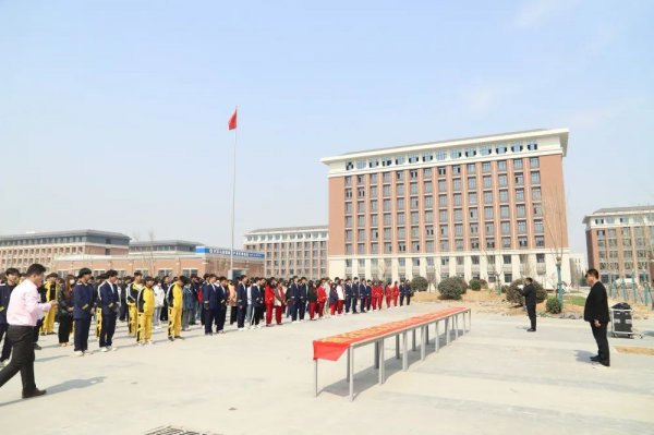���W(xu��)�Y���o��������ɽ�|�fͨ����(d��o)У�@��ȫ�����Yò�»��(d��ng)��ʽ����(d��ng)