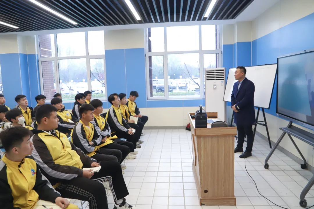 �������o���󺽿ռ��F����У�e�Ќ�����Ƹ��
