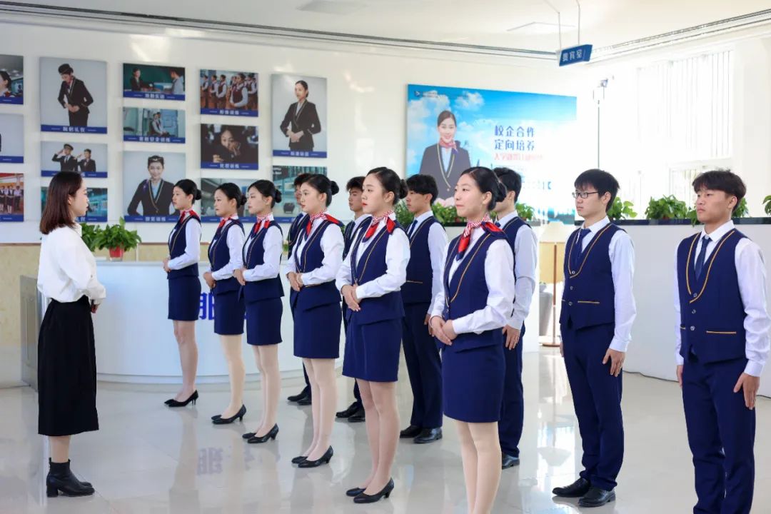 ��У���Ќ��D(zhu��n)У�����I(y��)���] | ����܉����ͨ���I(y��)