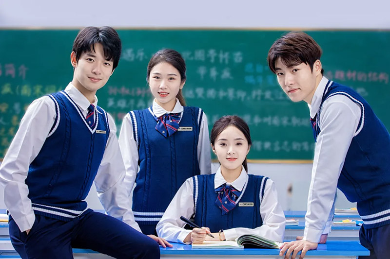 �z�W(xu��)�ĺ������������όW(xu��)ԓ��ô�k���x��У�������Æ���