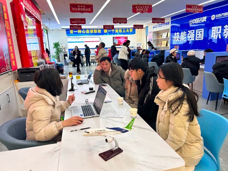 �z�W(xu��)�ĺ������������όW(xu��)ԓ��ô�k���x��У�������Æ���