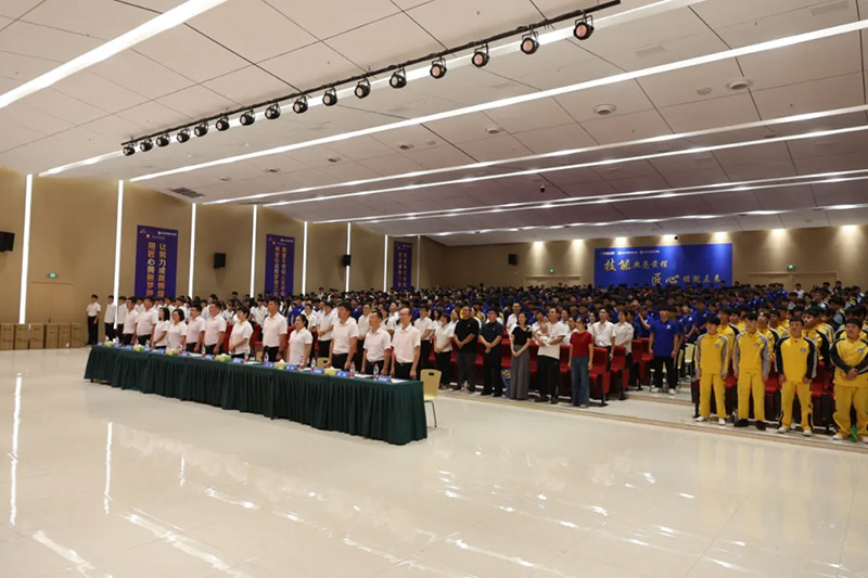 �W(xu��)��������������������L���� ɽ�|�fͨ 2025 ���＾�_�W(xu��)��Y�ߵ� 41 ���̎���(ji��)��ӈA�M��Ļ